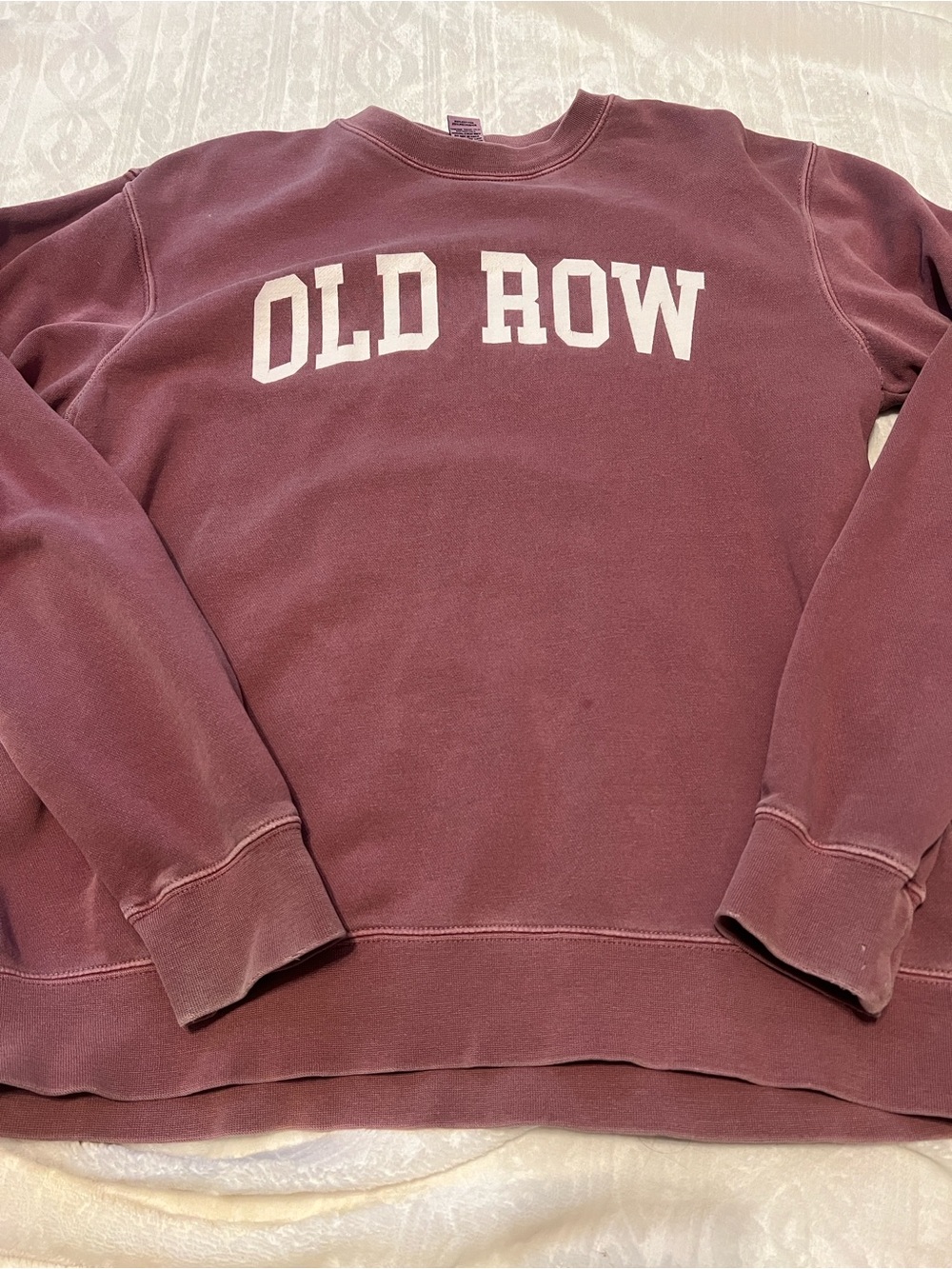 OLD ROW Crewneck Sweatshirt in Maroon